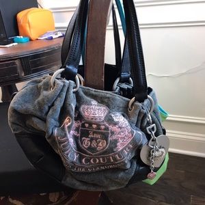 ISO GREY AND PINK JUICY COUTURE BAG